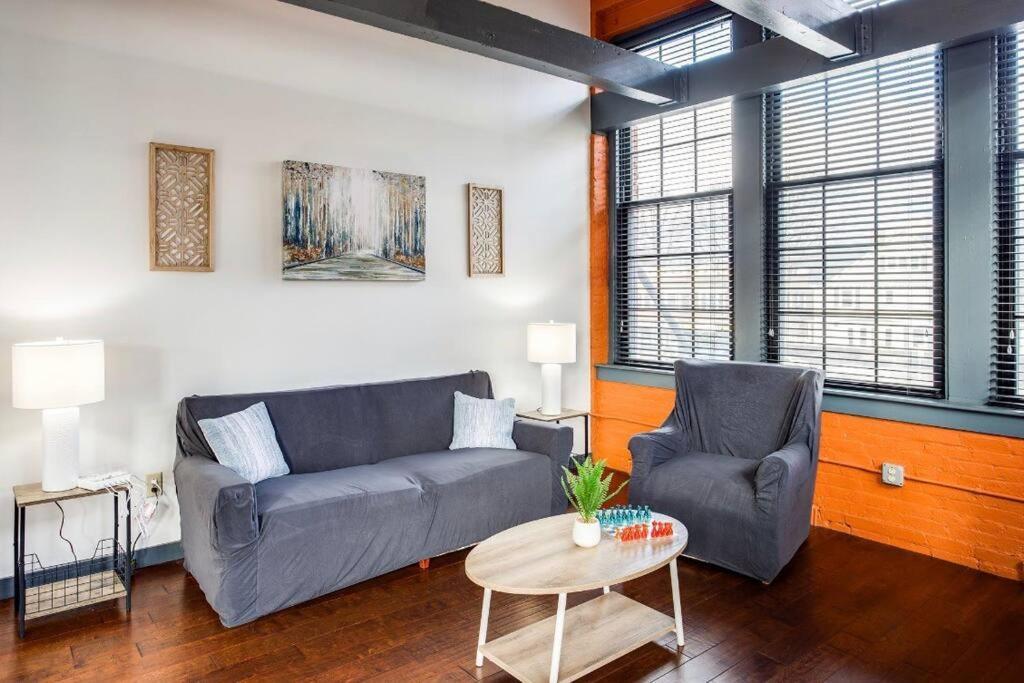 Villa Centric Modern Loft W/ King Beds & Smart Gametable Rochester Exterior foto